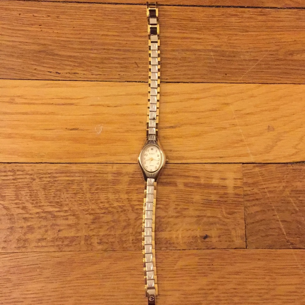 Slim chain Elgin watch, never worn